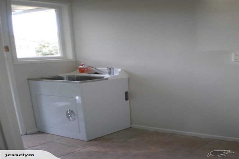 Photo of property in 3/93 Barrack Road, Mount Wellington, Auckland, 1060