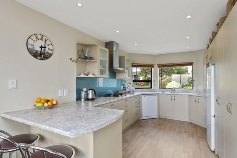 Photo of property in 4 Montserrat Place, Grenada Village, Wellington, 6037