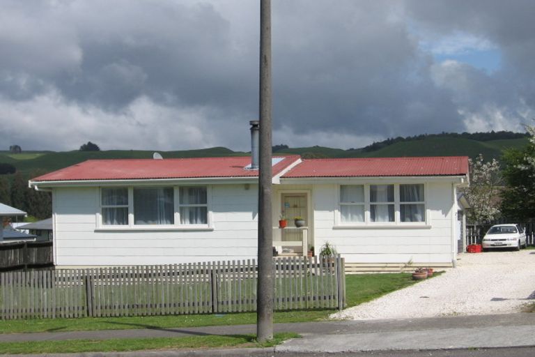 Photo of property in 15 Susan Street, Pukehangi, Rotorua, 3015