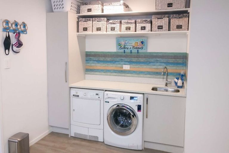 Photo of property in 5 Taffe Crescent, Pyes Pa, Tauranga, 3112