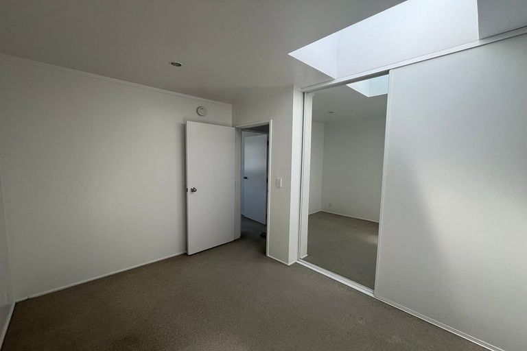Photo of property in 20/8 Girton Terrace, Mount Cook, Wellington, 6021