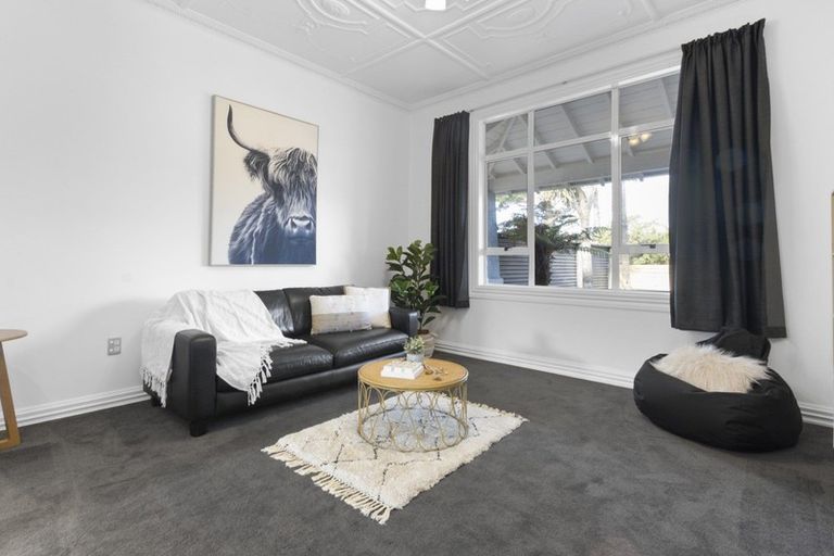 Photo of property in 130 Victoria Road, Saint Kilda, Dunedin, 9012