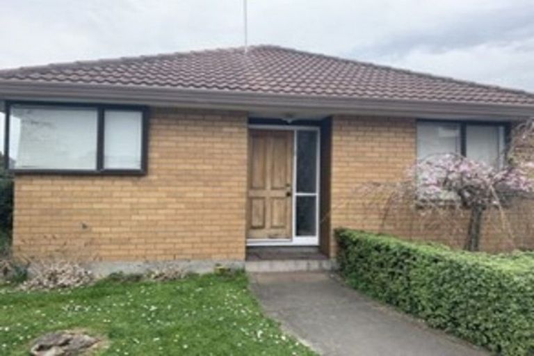 Photo of property in 1/12 Lyndon Street, Riccarton, Christchurch, 8011