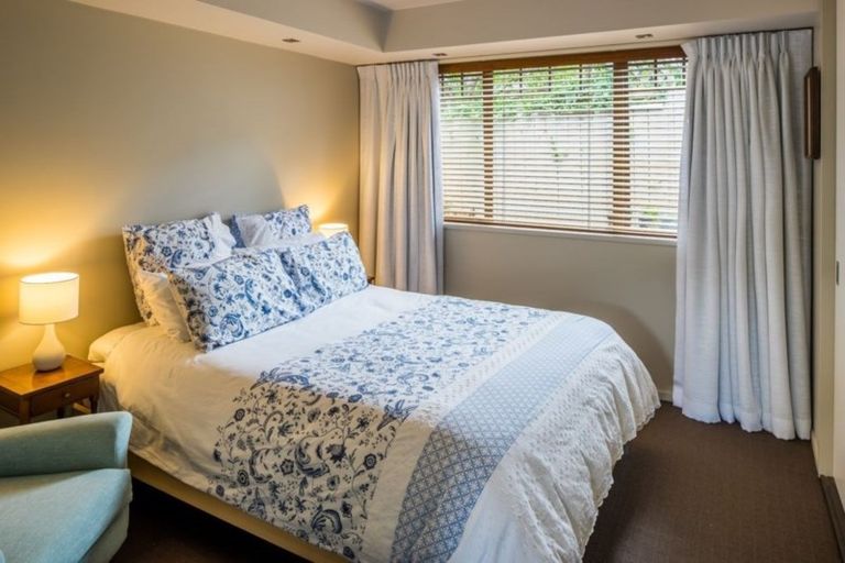 Photo of property in 374 Muritai Road, Eastbourne, Lower Hutt, 5013
