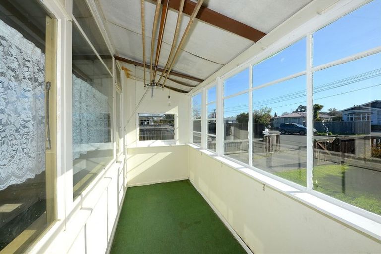 Photo of property in 112 Randolph Street, Woolston, Christchurch, 8062