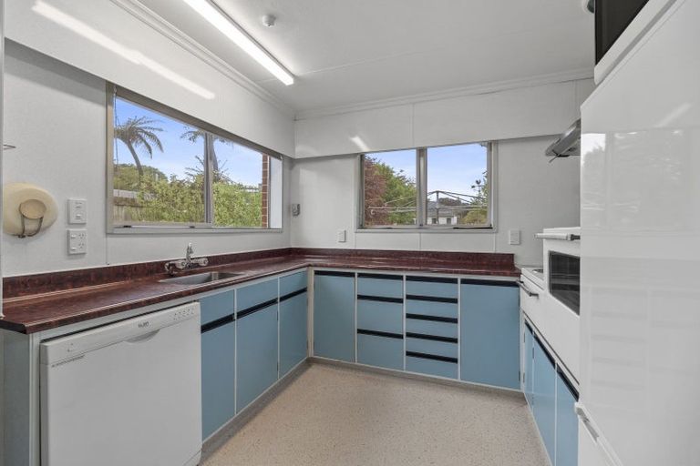 Photo of property in 200 High Street, Eltham, 4322