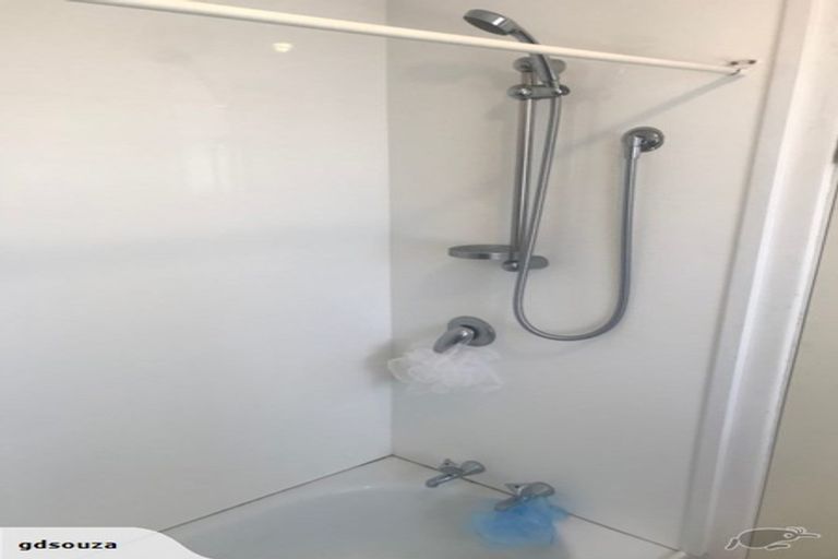 Photo of property in 4/49 Miro Street, New Lynn, Auckland, 0600