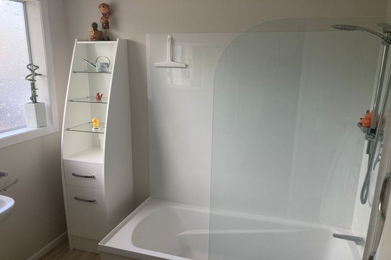 Photo of property in 365 Ngatai Road, Bellevue, Tauranga, 3110