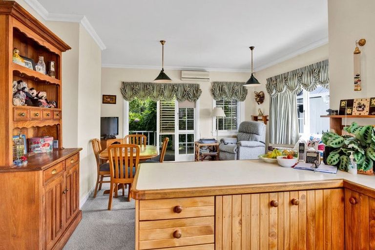 Photo of property in 170a Brooklands Road, Vogeltown, New Plymouth, 4310