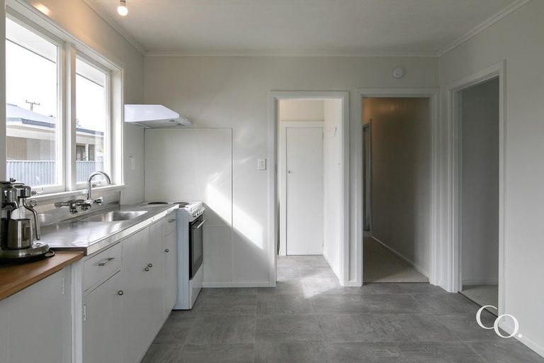 Photo of property in 27 Upham Street, Havelock North, 4130