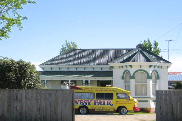 Photo of property in 94 Ormond Road, Whataupoko, Gisborne, 4010