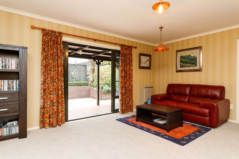 Photo of property in 20a Manson Street, Terrace End, Palmerston North, 4410