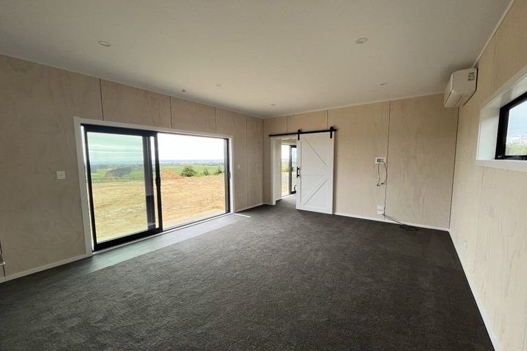 Photo of property in 323 Ngahere Park Road, Turitea, Palmerston North, 4472