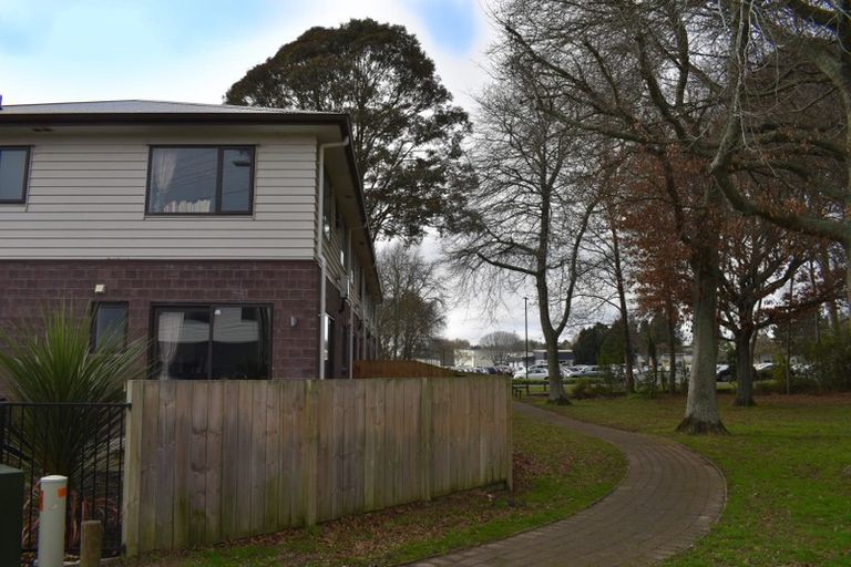 Photo of property in 1/13 Bleakley Place, Hillcrest, Hamilton, 3216