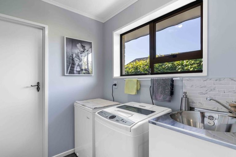 Photo of property in 44 Terrace Street, Rosedale, Invercargill, 9810