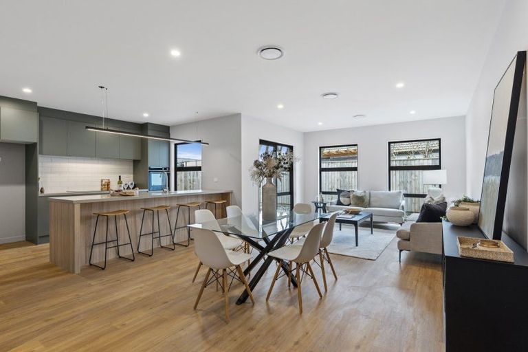 Photo of property in 13 Wexford Crescent, Halswell, Christchurch, 8025