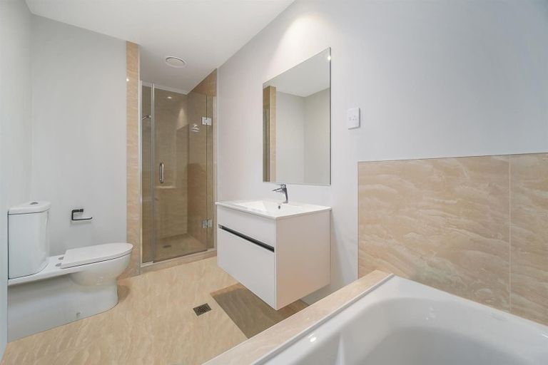 Photo of property in 53 Te Aparangi Road, Papakura, 2110