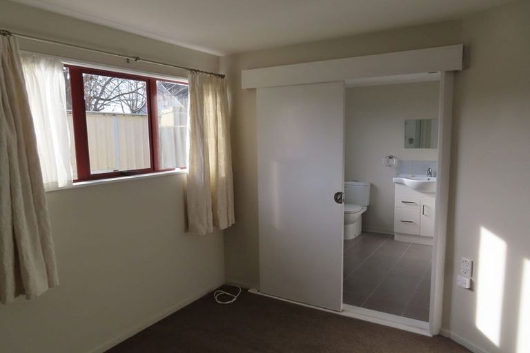 Photo of property in 59a Guthrie Street, Waterloo, Lower Hutt, 5011