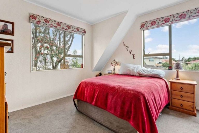 Photo of property in 4/87 Victoria Road, Papatoetoe, Auckland, 2025