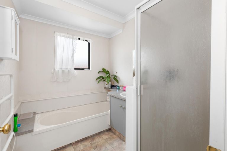 Photo of property in 10 Oak Street, Morrinsville, 3300