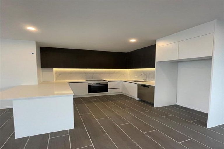 Photo of property in 59 Whare Kauri Road, Papakura, 2110