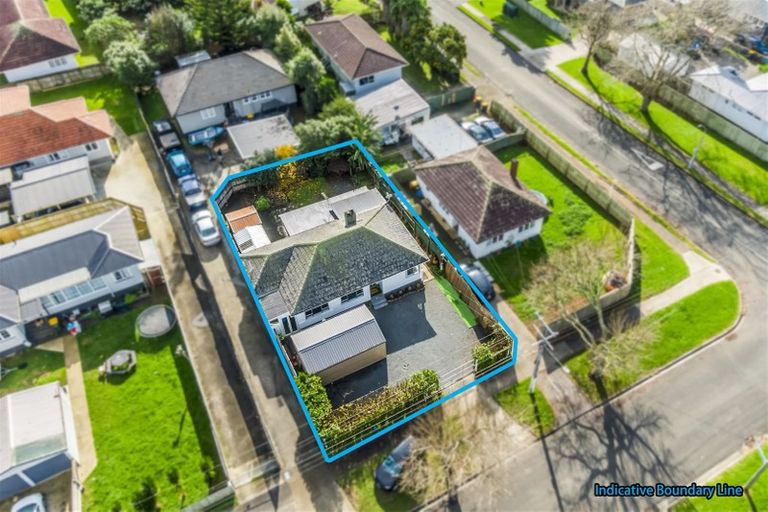 Photo of property in 24 Birdwood Road, Pukekohe, 2120