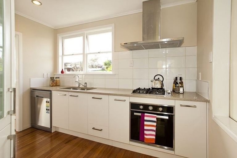 Photo of property in 12a Bond Street, Hamilton East, Hamilton, 3216