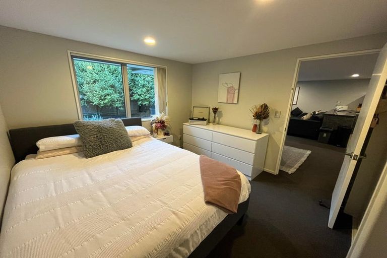 Photo of property in 172a Edgeware Road, Edgeware, Christchurch, 8013