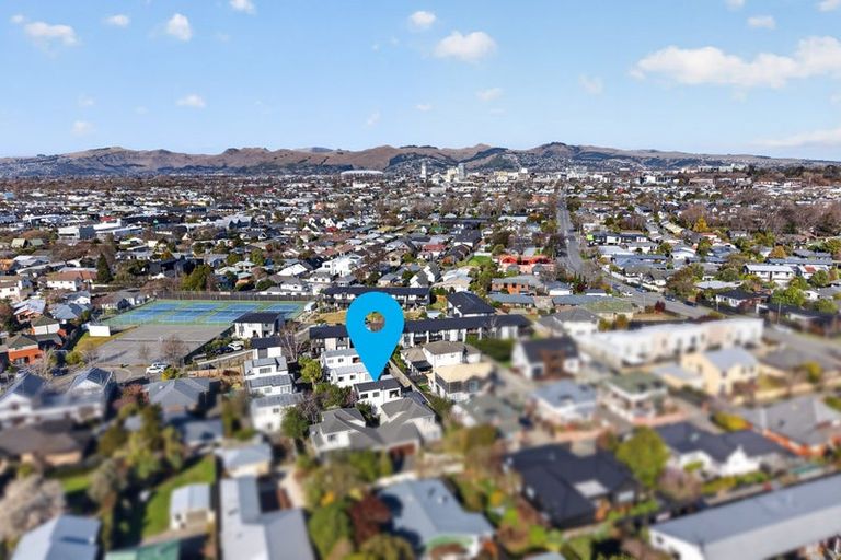 Photo of property in 30 Coles Place, St Albans, Christchurch, 8014