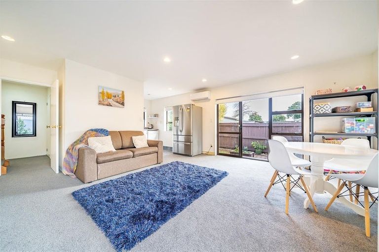 Photo of property in 5 California Drive, Totara Park, Upper Hutt, 5018