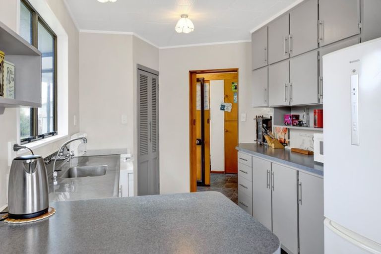 Photo of property in 6 Sunnyvale Street, Bell Block, New Plymouth, 4312