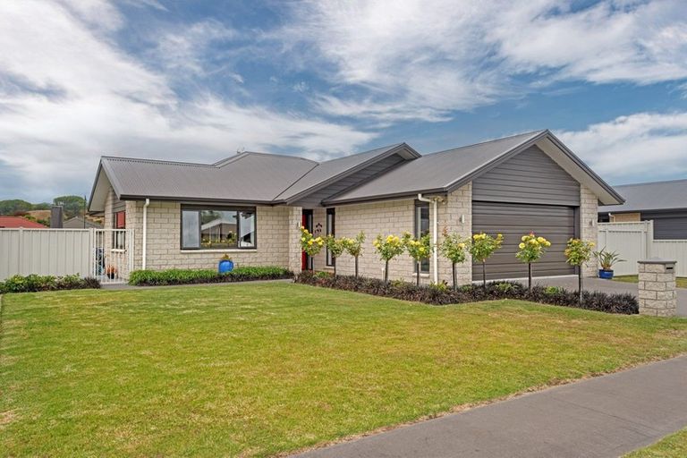 Photo of property in 21 Fisher Place, Lytton West, Gisborne, 4010