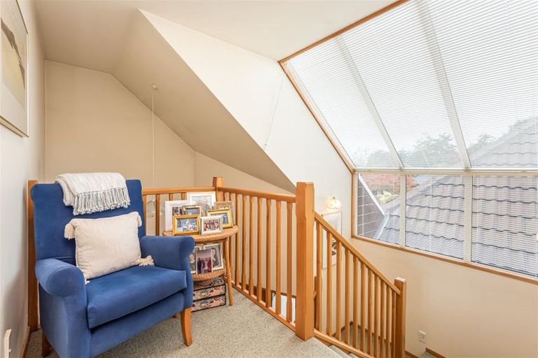 Photo of property in 7 Tavistock Place, Russley, Christchurch, 8042