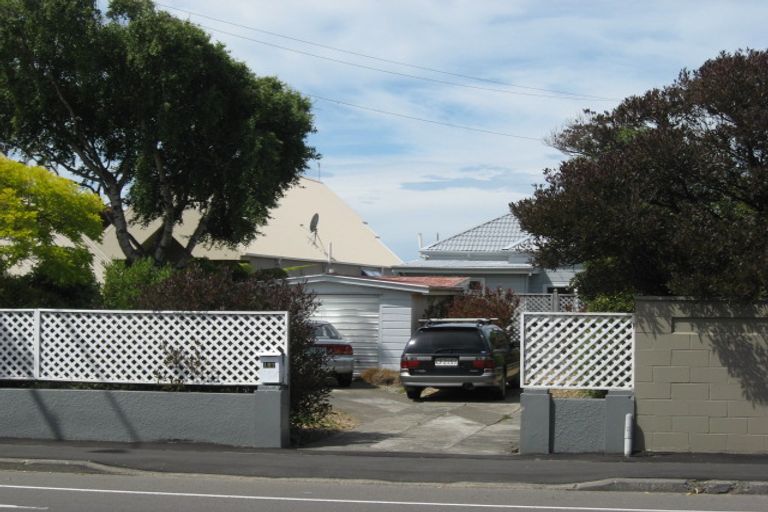Photo of property in 127 Main Road, Redcliffs, Christchurch, 8081
