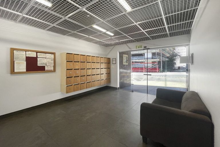 Photo of property in Hume House, 12/152 The Terrace, Wellington Central, Wellington, 6011