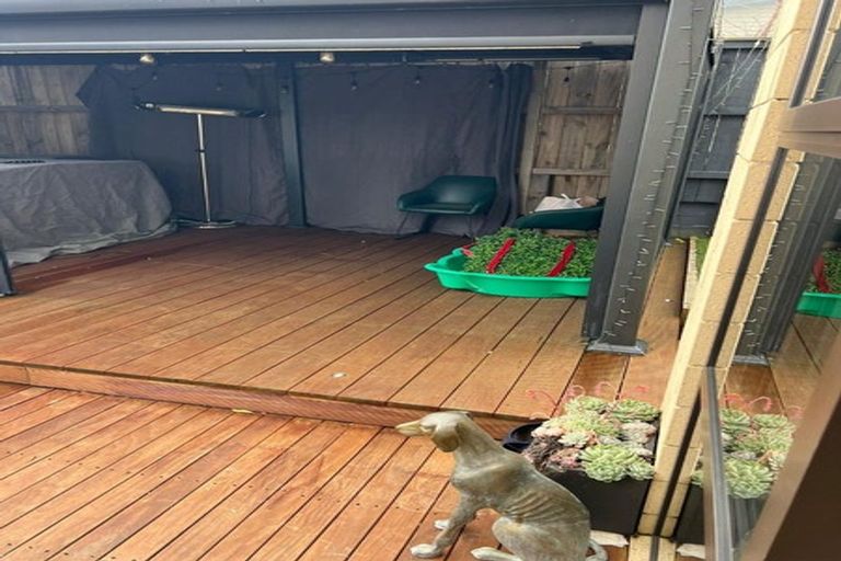 Photo of property in 24 Carrygawley Road, Flat Bush, Auckland, 2019