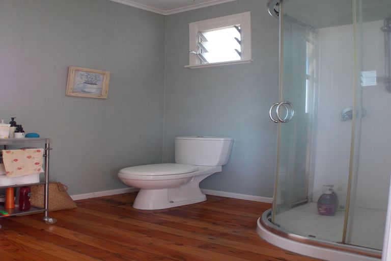 Photo of property in 246 Seaforth Road, Waihi Beach, 3611