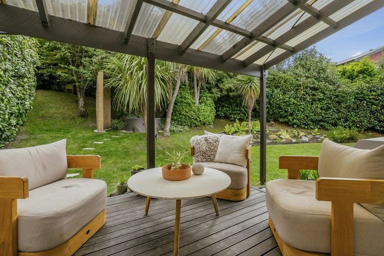 Photo of property in 17 Arawata Terrace, Fernhill, Queenstown, 9300
