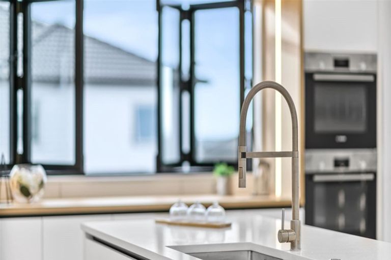 Photo of property in 9 Tiro Street, Flat Bush, Auckland, 2019