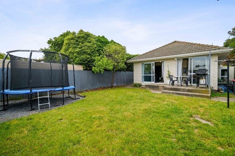 Photo of property in 2/118 Estuary Road, South New Brighton, Christchurch, 8062