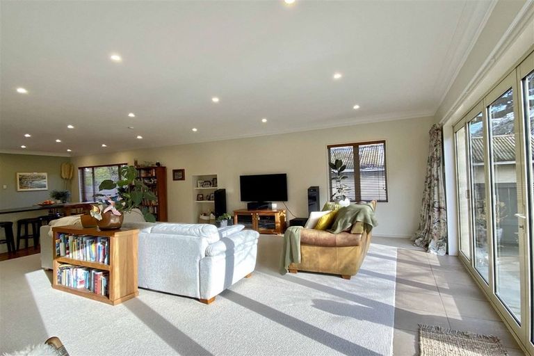 Photo of property in 53 Gladstone Terrace, Gladstone, Invercargill, 9810