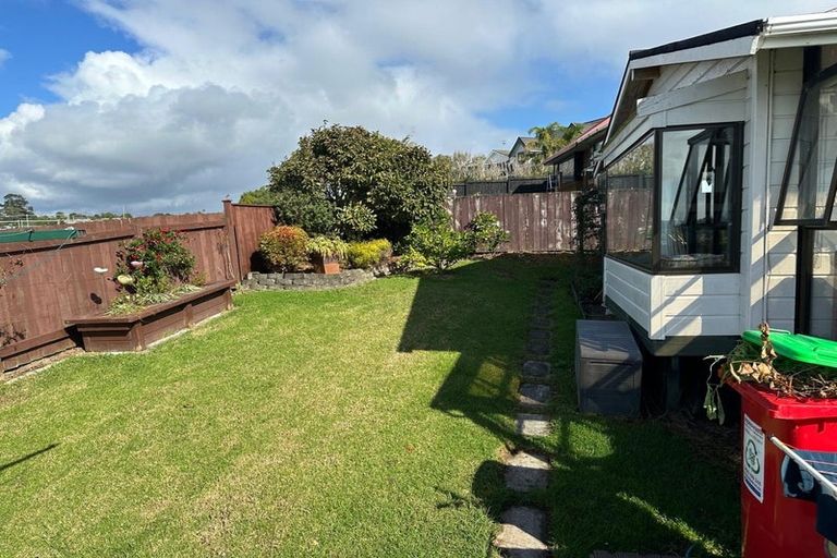 Photo of property in 37b Albatross Road, Red Beach, 0932