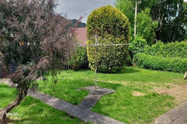 Photo of property in 30 Harris Street, Naenae, Lower Hutt, 5011