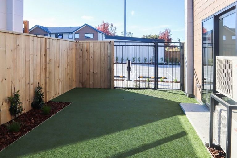 Photo of property in 103 Purchas Street, Edgeware, Christchurch, 8013