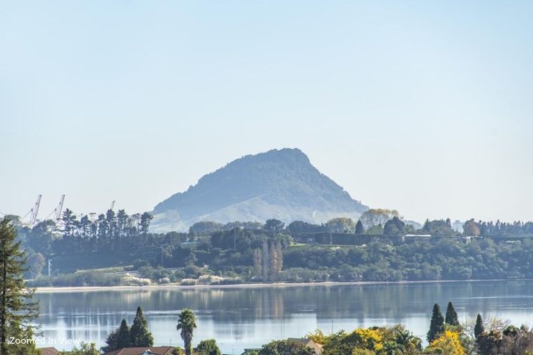 Photo of property in 60 Oteki Park Drive, Welcome Bay, Tauranga, 3112