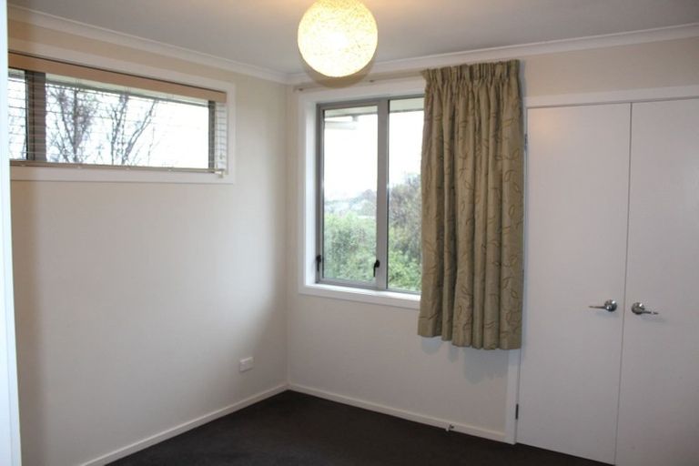 Photo of property in 6 Kereru Close, Halfway Bush, Dunedin, 9010