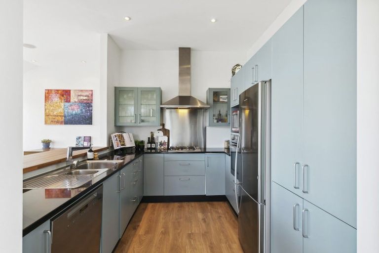 Photo of property in 28b Punjab Street, Khandallah, Wellington, 6035