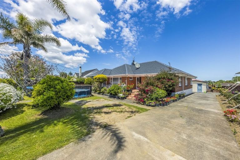 Photo of property in 82 Station Road, Papatoetoe, Auckland, 2025