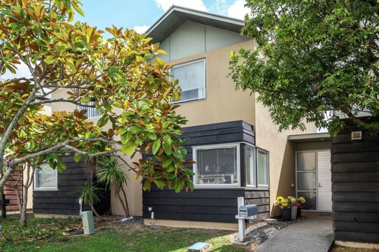 Photo of property in 40 Kirikiri Lane, East Tamaki, Auckland, 2013