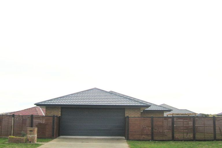 Photo of property in 47 Makarini Street, Paraparaumu, 5032